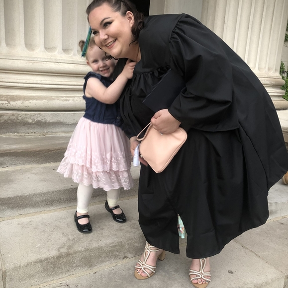 Meet your Posher, Samantha - Picture 1 of 1